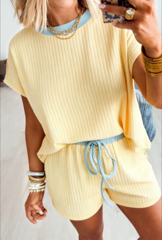 Ribbed Colorblock Trim Short Set